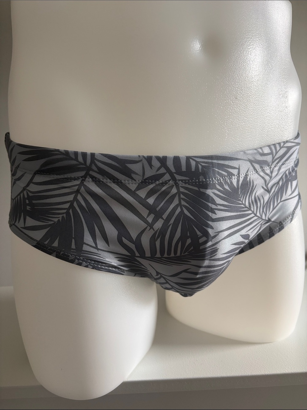 Men's Gray Leaf-Print Swim Briefs